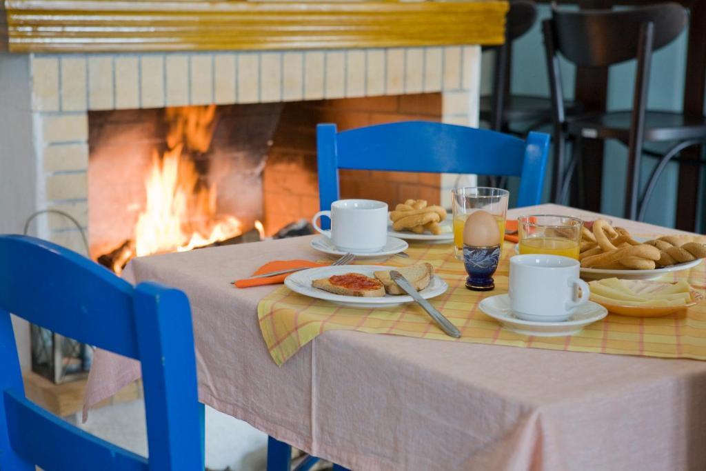 Karavostásion Elixirion Guest House חדר תמונה