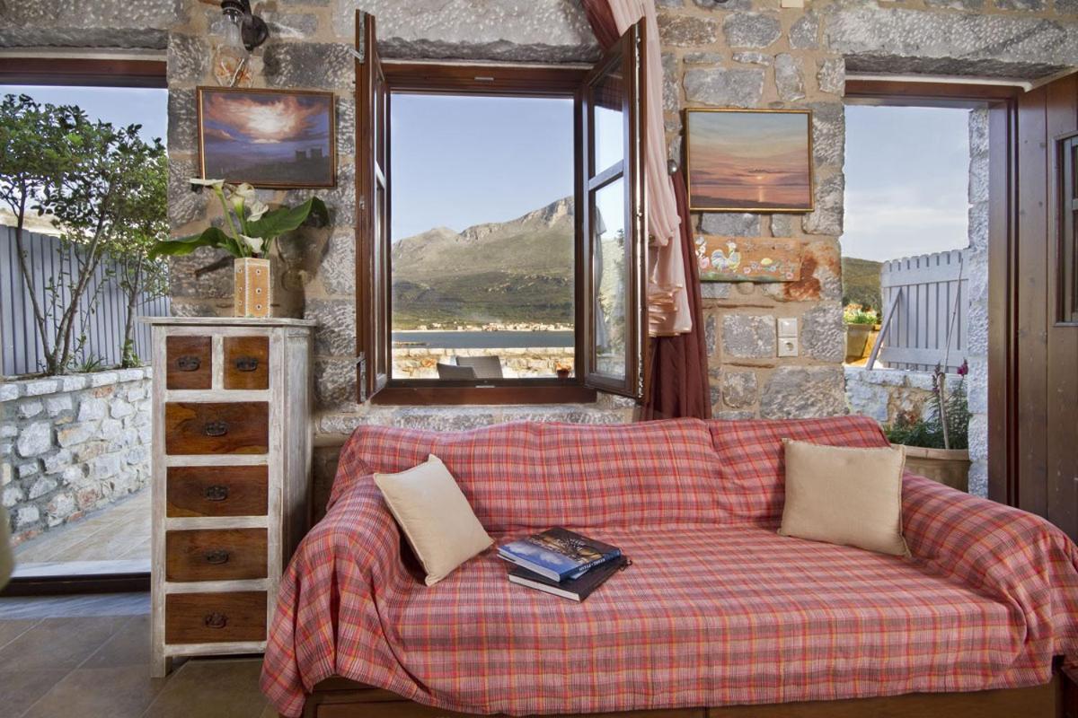 Karavostásion Elixirion Guest House מראה חיצוני תמונה